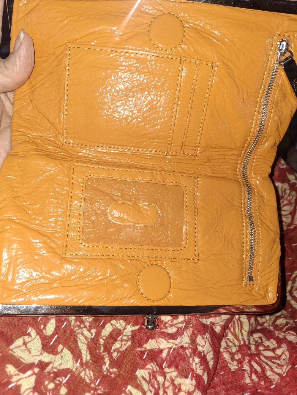HOBO LAUREN Orange Leather Clasp Wallet - Women Bags